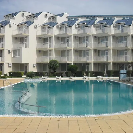 アパートホテル Rutland