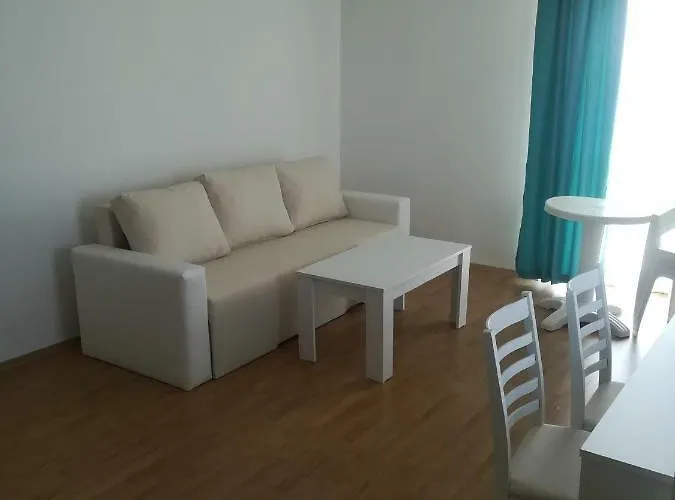 Rutland Aparthotel 3*