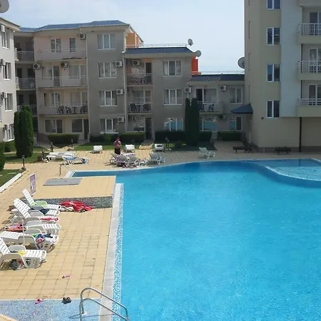 рутланд бей Равда