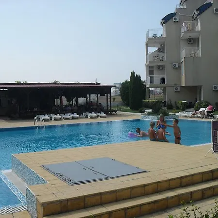 рутланд бей Равда