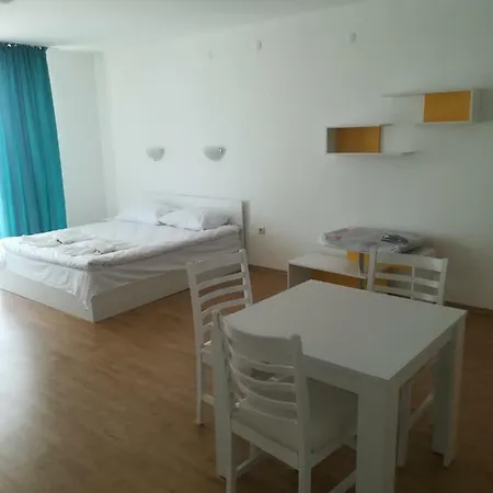 рутланд бей Равда