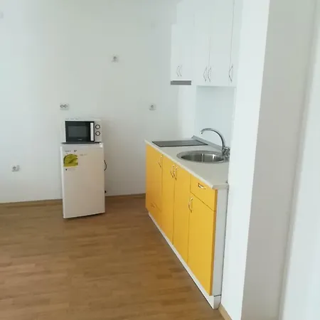 рутланд бей Равда